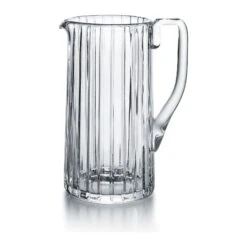 Harmonie Pitcher