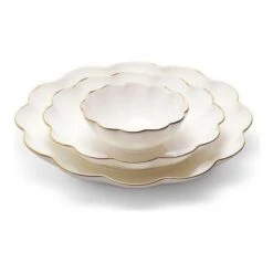Scalloped Nesting Serving Dishes